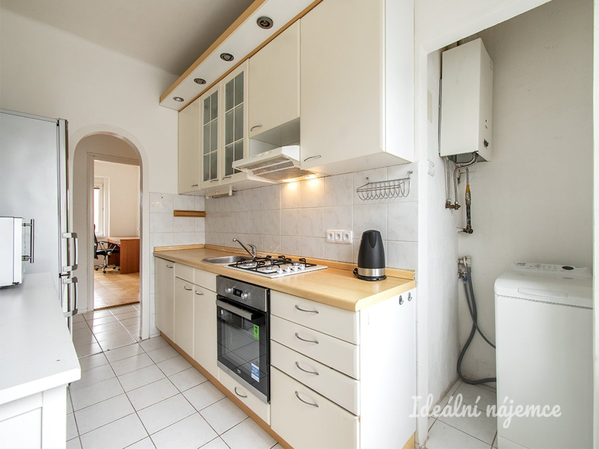 Pronájem bytu 3+1, Budějovická, Krč, 26000 Kč/měs, 80 m2