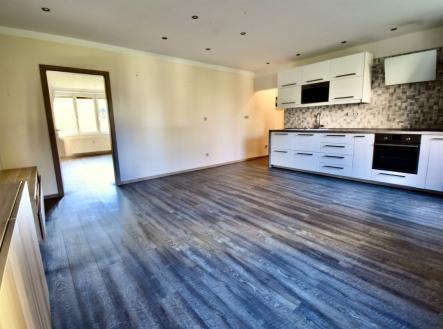 Pronájem bytu, 2+kk, 58 m²