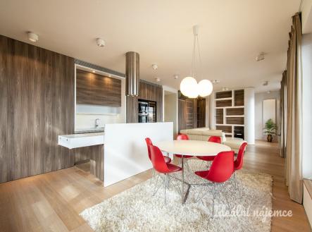 Pronájem bytu, 3+kk, 126 m²