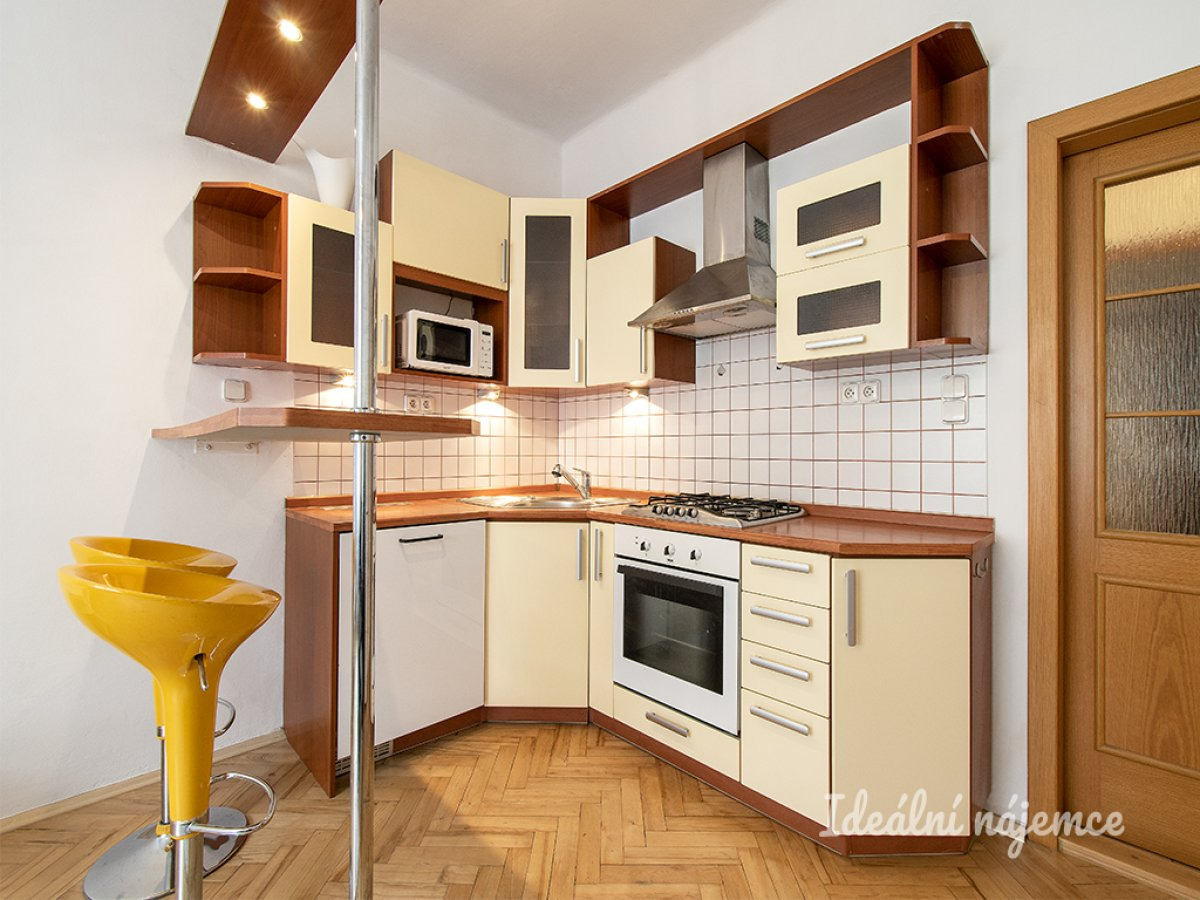 Pronájem bytu 2+kk, Sinkulova, Nusle, 19.000 Kč/měs, 39 m2