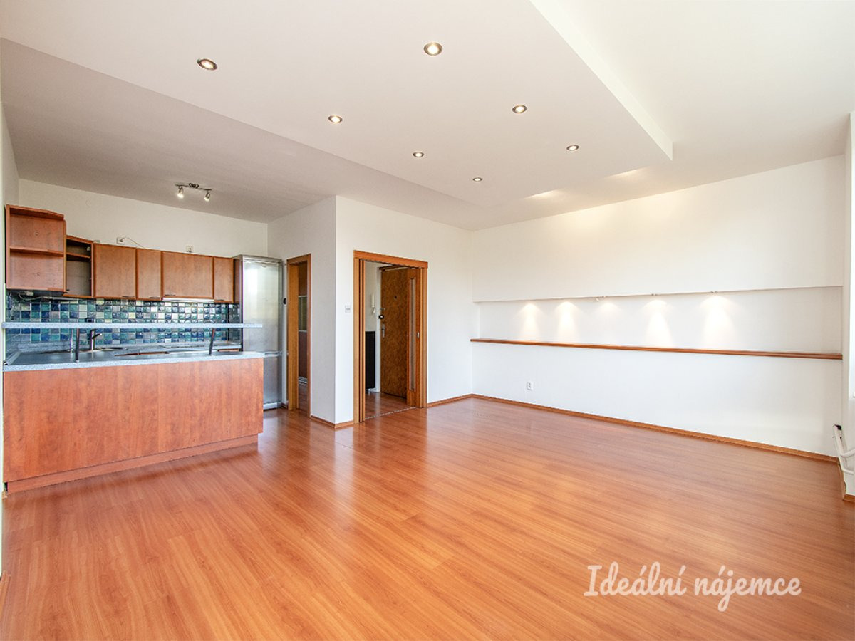 Pronájem bytu 3+kk, Hlivická, Bohnice, 25900 Kč/měs, 72 m2