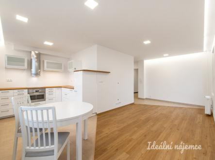 Pronájem bytu, 3+kk, 73 m²