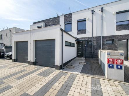 Pronájem bytu, 4+kk, 201 m² obrázek