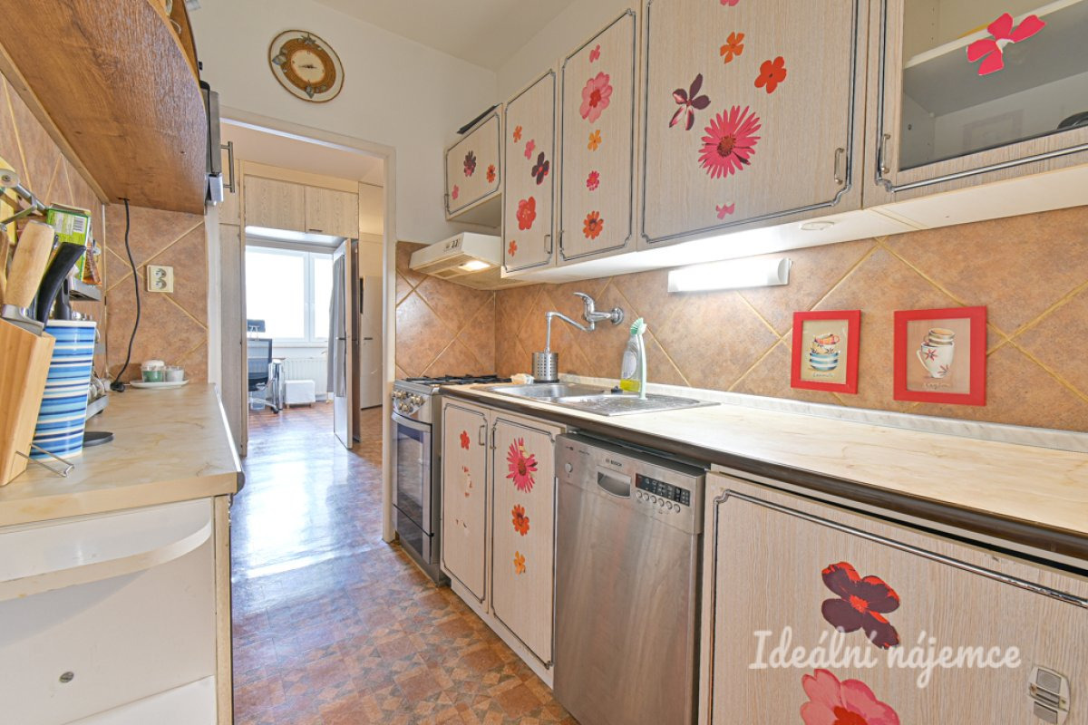 Pronájem bytu 4+1, Dědická, Slatina, 25 000 Kč/měs, 91 m2