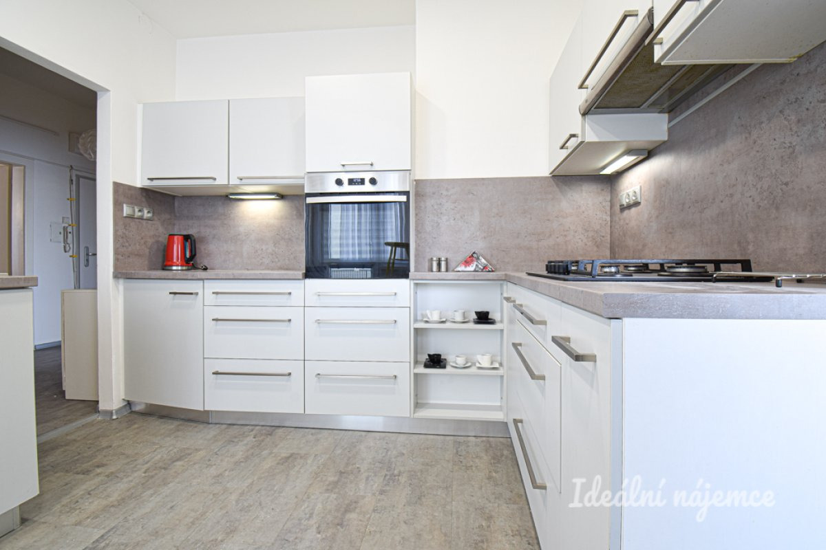 Pronájem bytu 3+1, Merhautova, Černá Pole, 83 m2