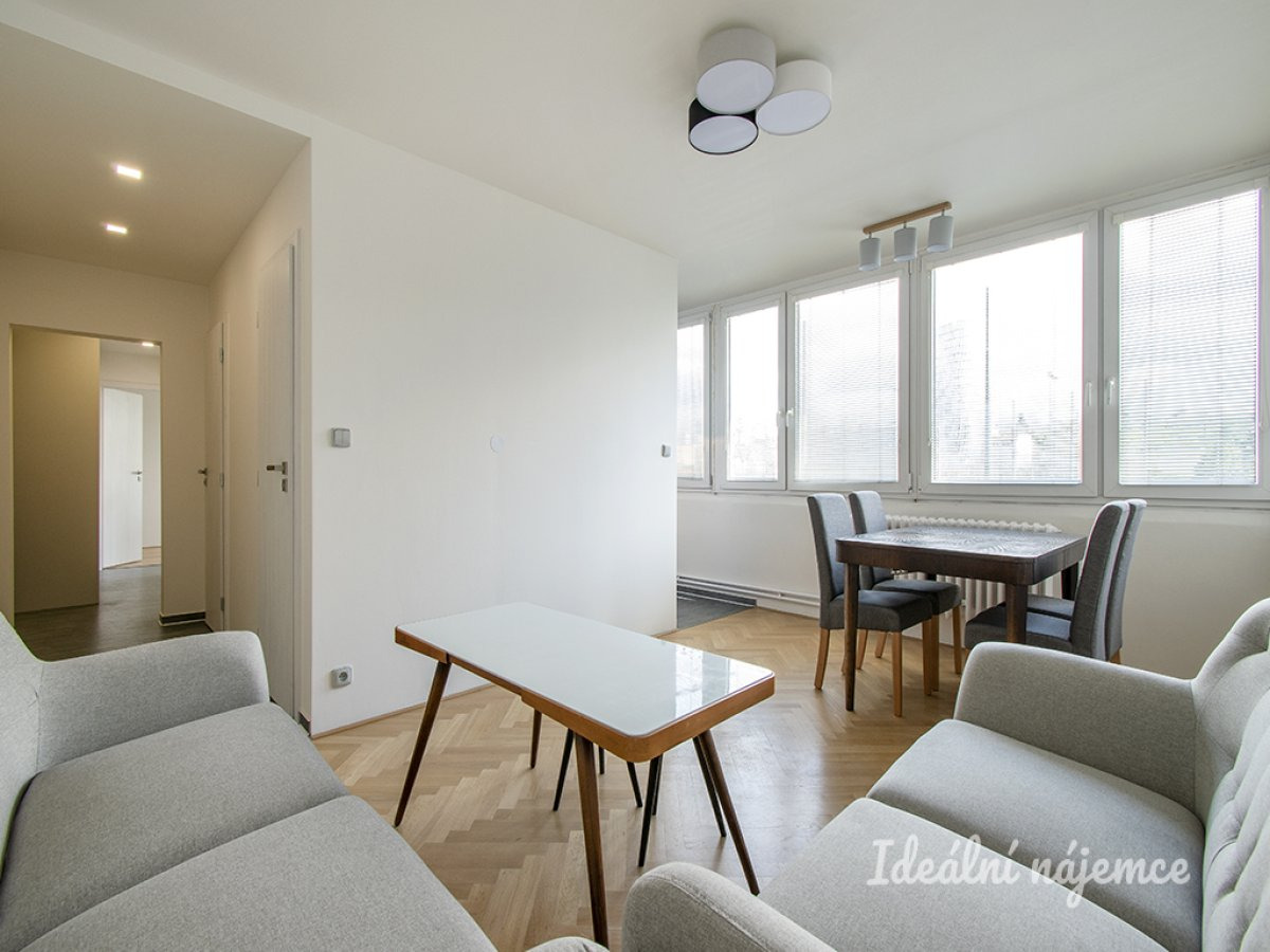 Pronájem bytu 3+Kk, Nekvasilova, Karlín, 26990 Kč/měs, 55 m2