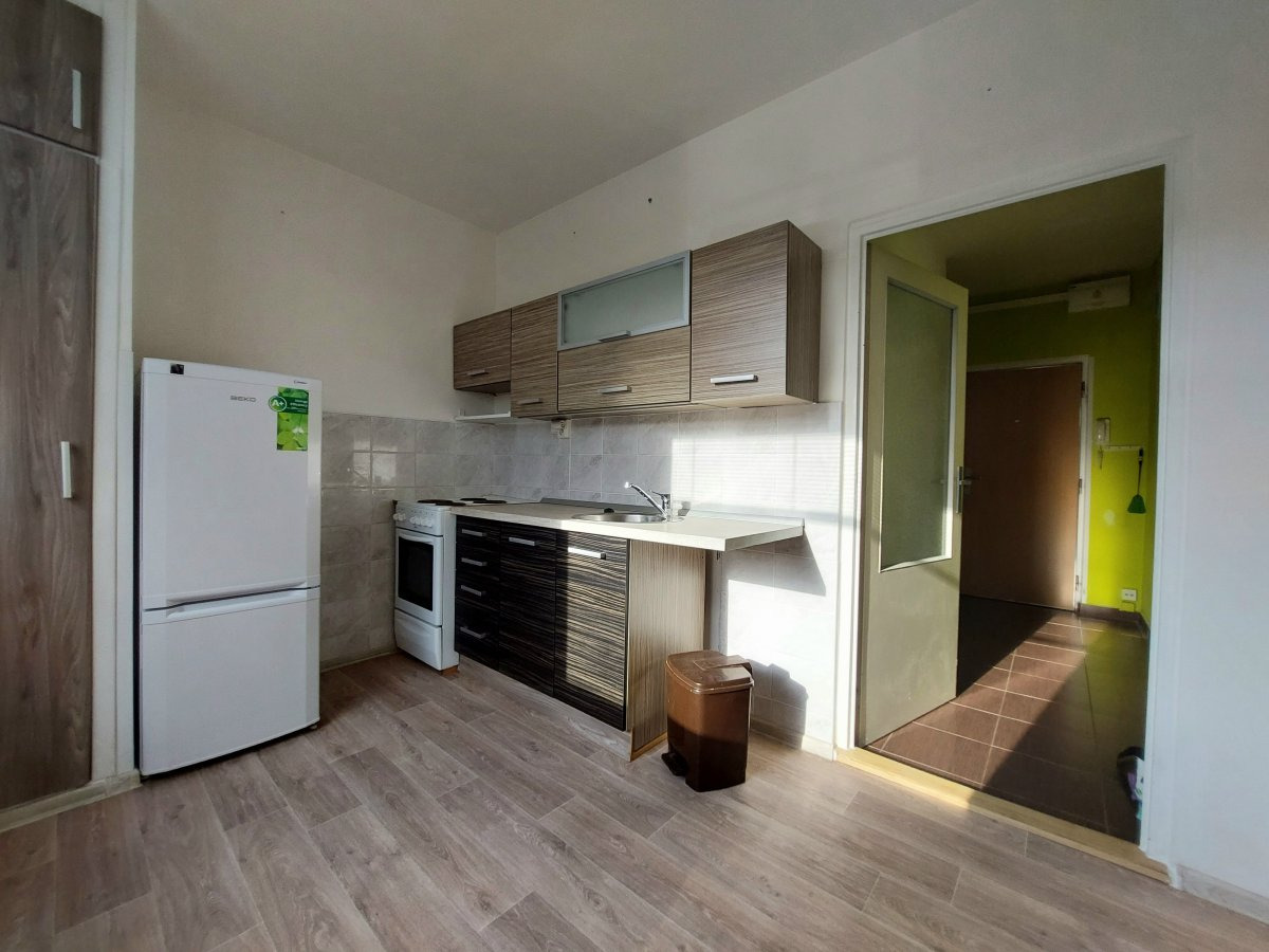 Pronájem bytu 1+1, Husova, Chrudim, 8900 Kč/měs, 36 m2
