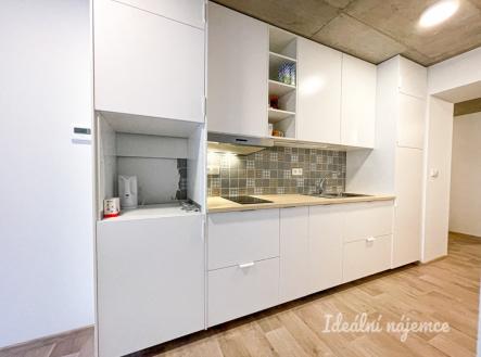 Pronájem bytu, 1+kk, 33 m²