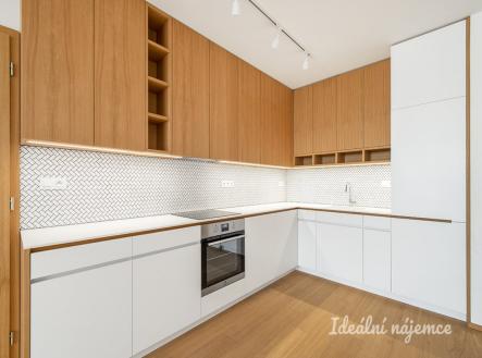 Pronájem bytu, 3+kk, 69 m²