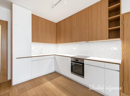 Pronájem bytu, 3+kk, 78 m²