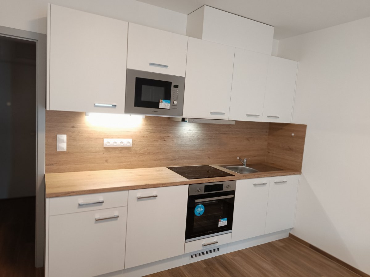 Pronájem bytu 1+kk, Pazourková, Kuřim,  14 000 Kč/měs, 29 m2