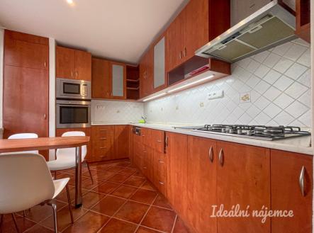 Pronájem bytu, 3+1, 79 m²