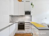 Pronájem bytu, 1+kk, 28 m²