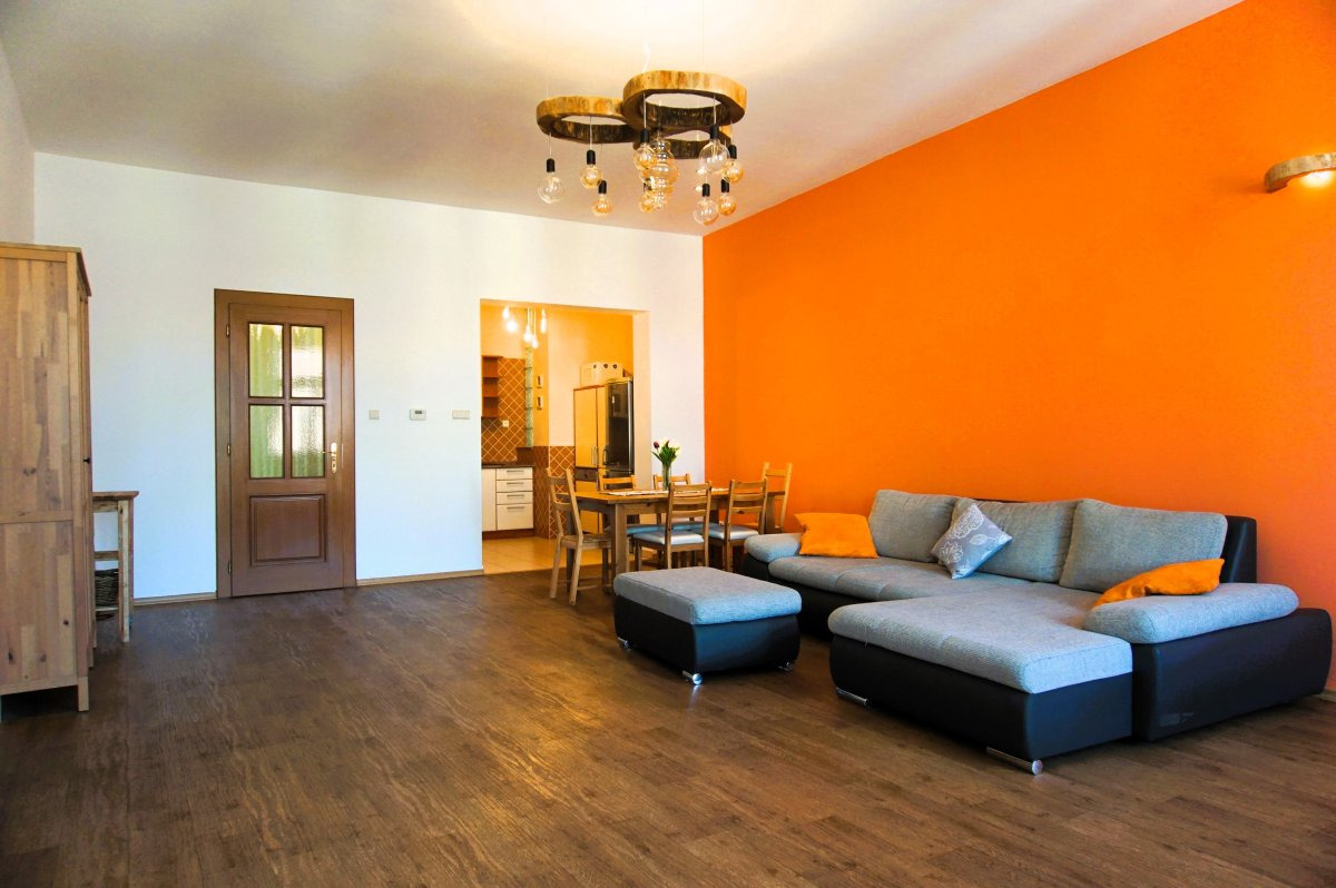 Pronájem bytu 2+1, Krajinská, České Budějovice 1, 16400 Kč/měs, 92 m2