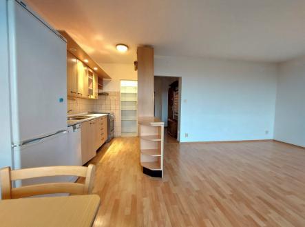 Pronájem bytu, 3+kk, 77 m²