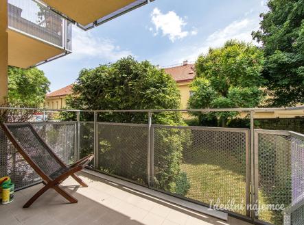 Pronájem bytu, 1+kk, 38 m²