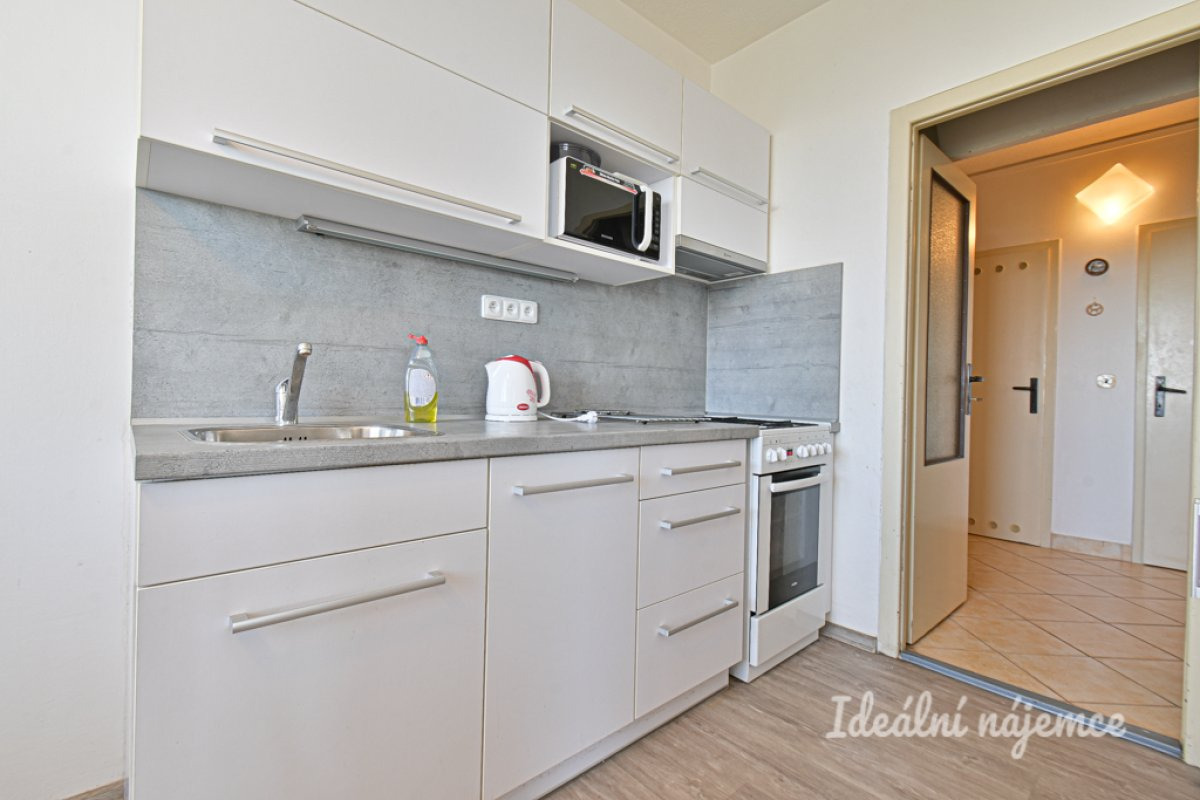 Pronájem bytu 3+1, Arménská, Bohunice, 20 900 Kč/měs, 75 m2
