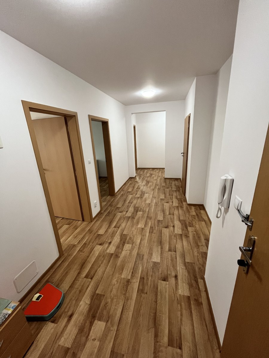 Pronájem bytu 3+kk, Letců, Neředín, 18900 Kč/měs, 74 m2