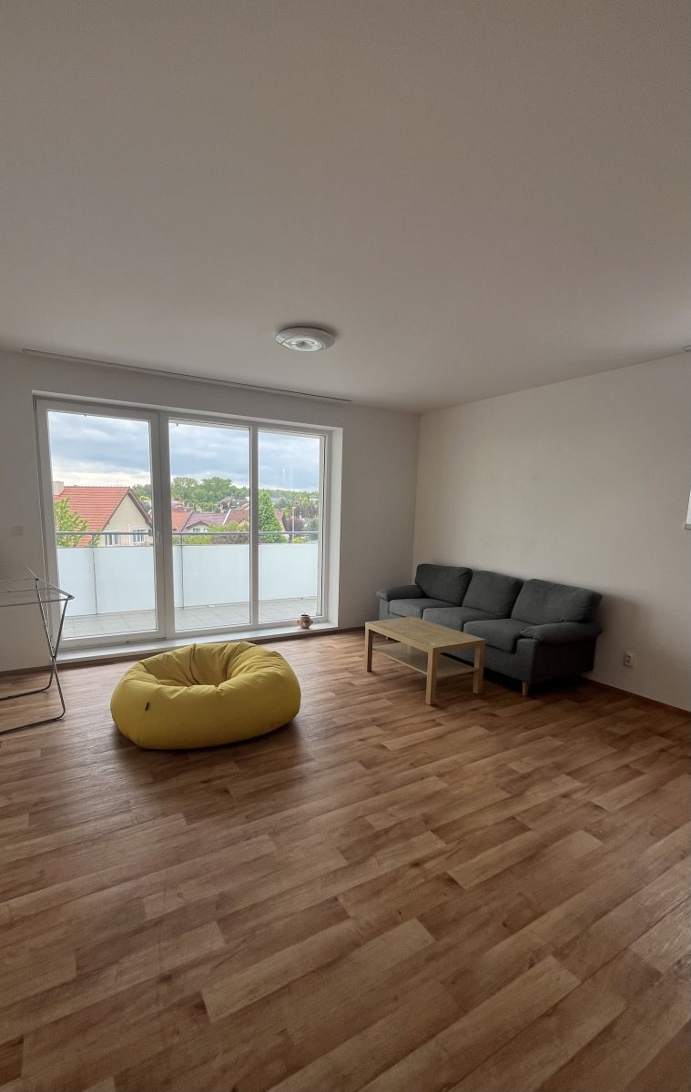Pronájem bytu 3+kk, Letců, Neředín, 17500 Kč/měs, 74 m2