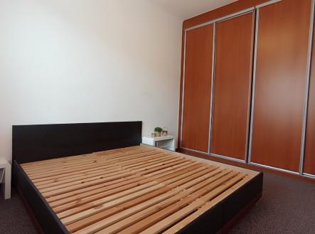 Pronájem bytu, 2+1, 47 m²