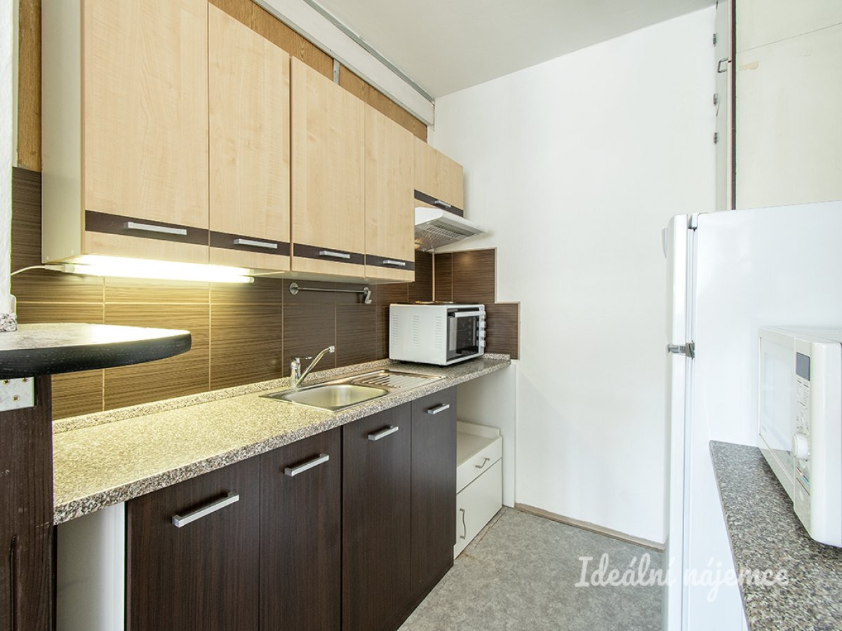 Pronájem bytu 2+kk, Krausova, Letňany, 18000 Kč/měs, 45 m2