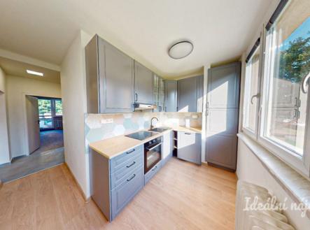 Pronájem bytu, 3+1, 75 m² obrázek