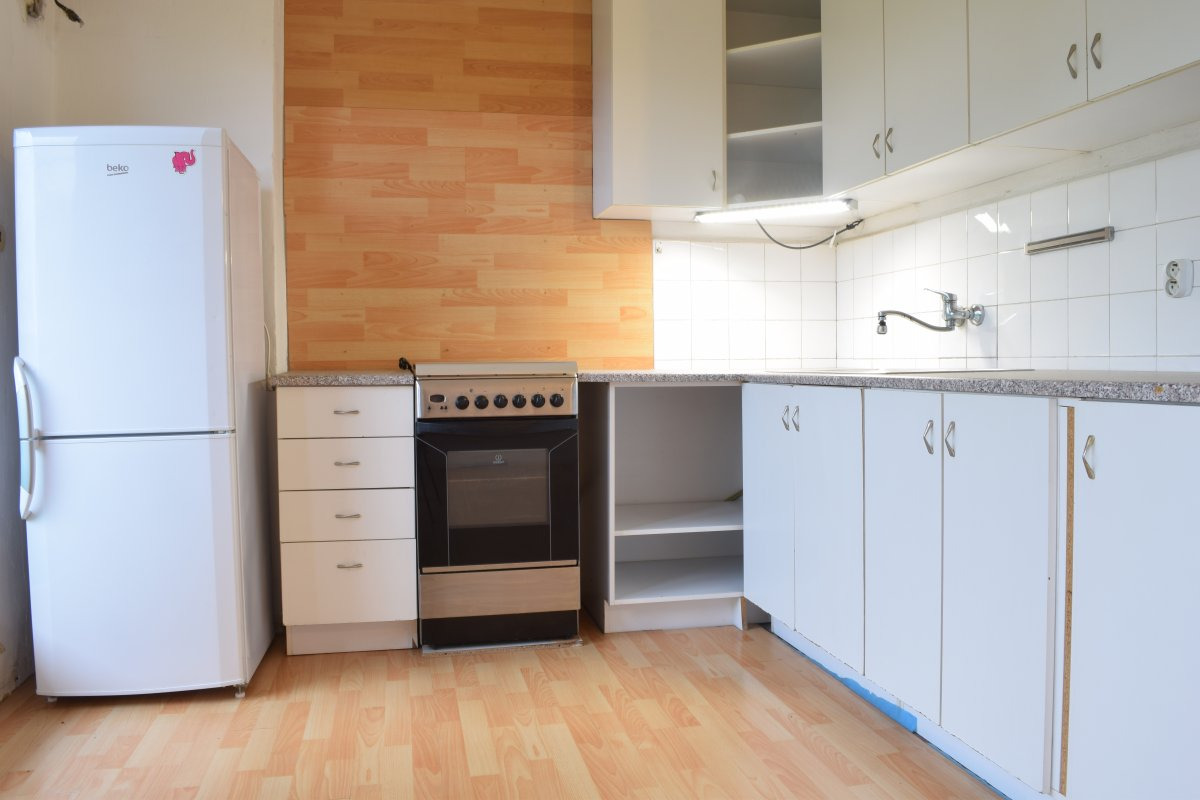 Pronájem bytu 1+1, Gen. Hrušky, Mariánské Hory, 6900 Kč/měs, 38 m2
