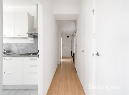 Pronájem bytu, 2+1, 61 m²