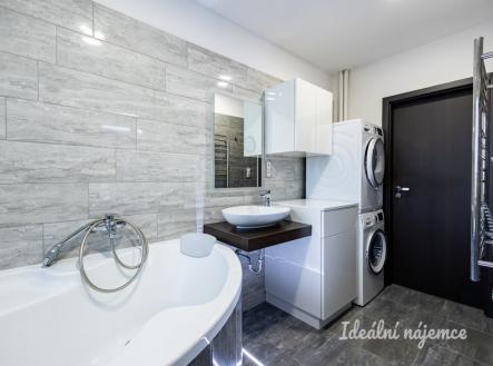 Pronájem bytu, 3+1, 72 m²