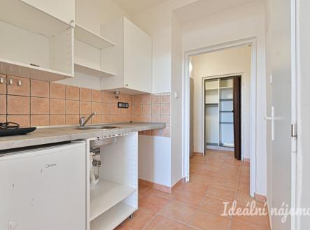 Pronájem bytu, 1+1, 29 m²