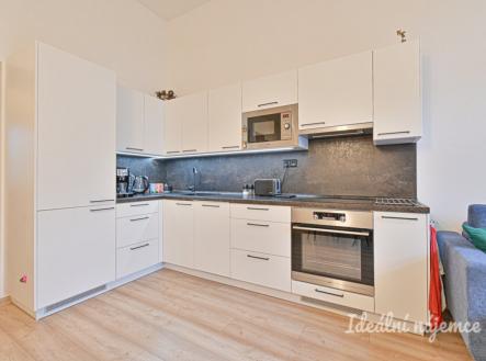 Pronájem bytu, 2+kk, 51 m²