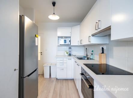 Pronájem bytu, 3+1, 77 m²