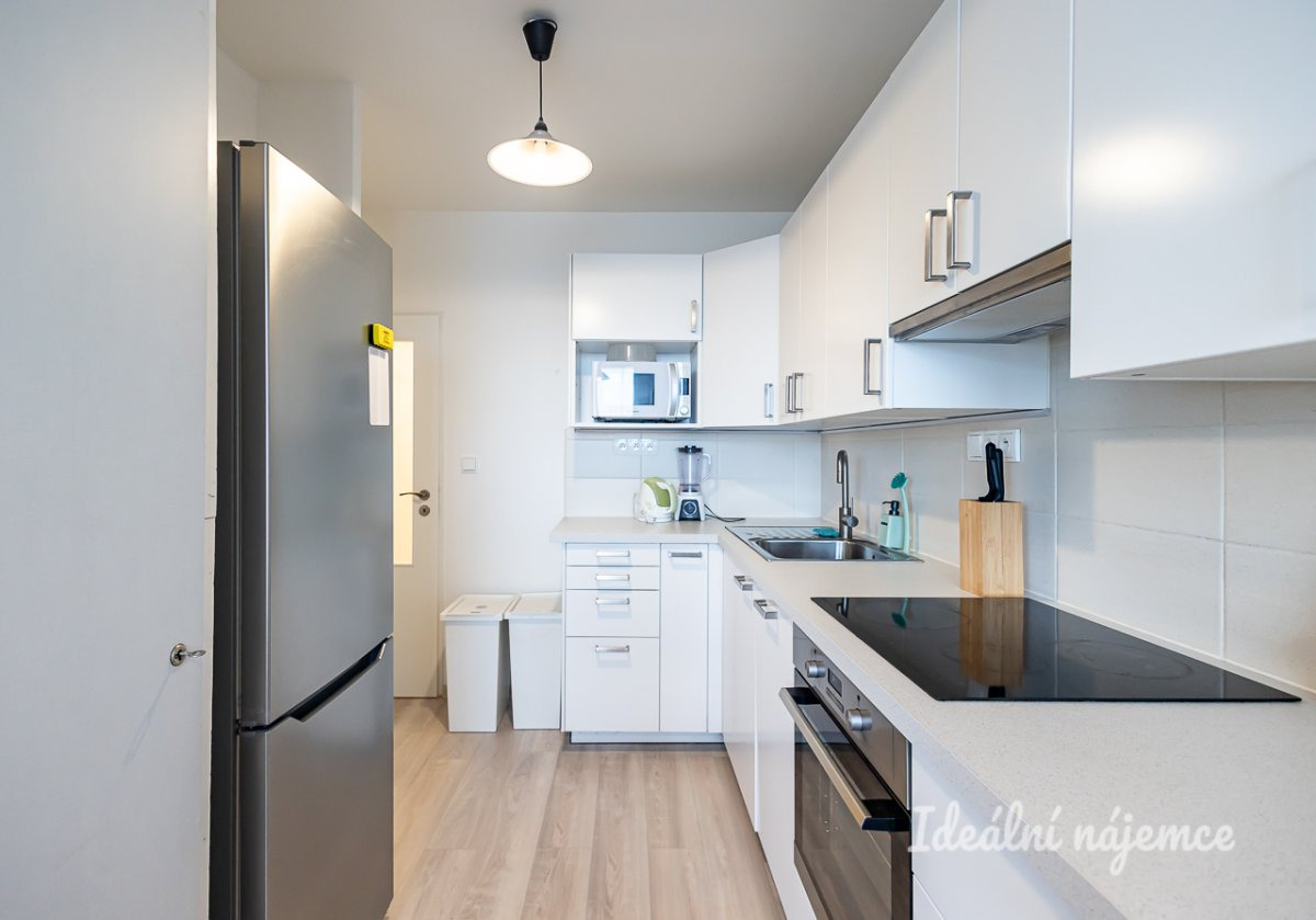 Pronájem bytu 3+1, Tatarkova, Háje, 26500 Kč/měs, 77 m2