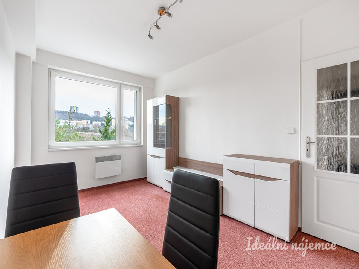 Pronájem bytu 2+kk, Za Mlýnem, Braník, 1790 Kč/měs, 37 m2