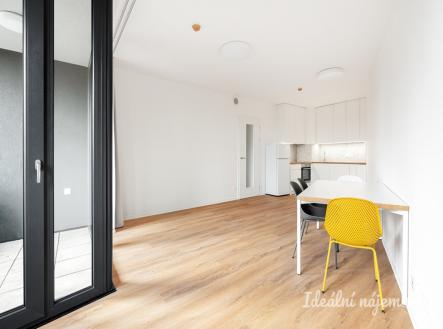 Pronájem bytu, 2+kk, 67 m²