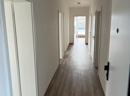 Pronájem bytu, 4+kk, 96 m²