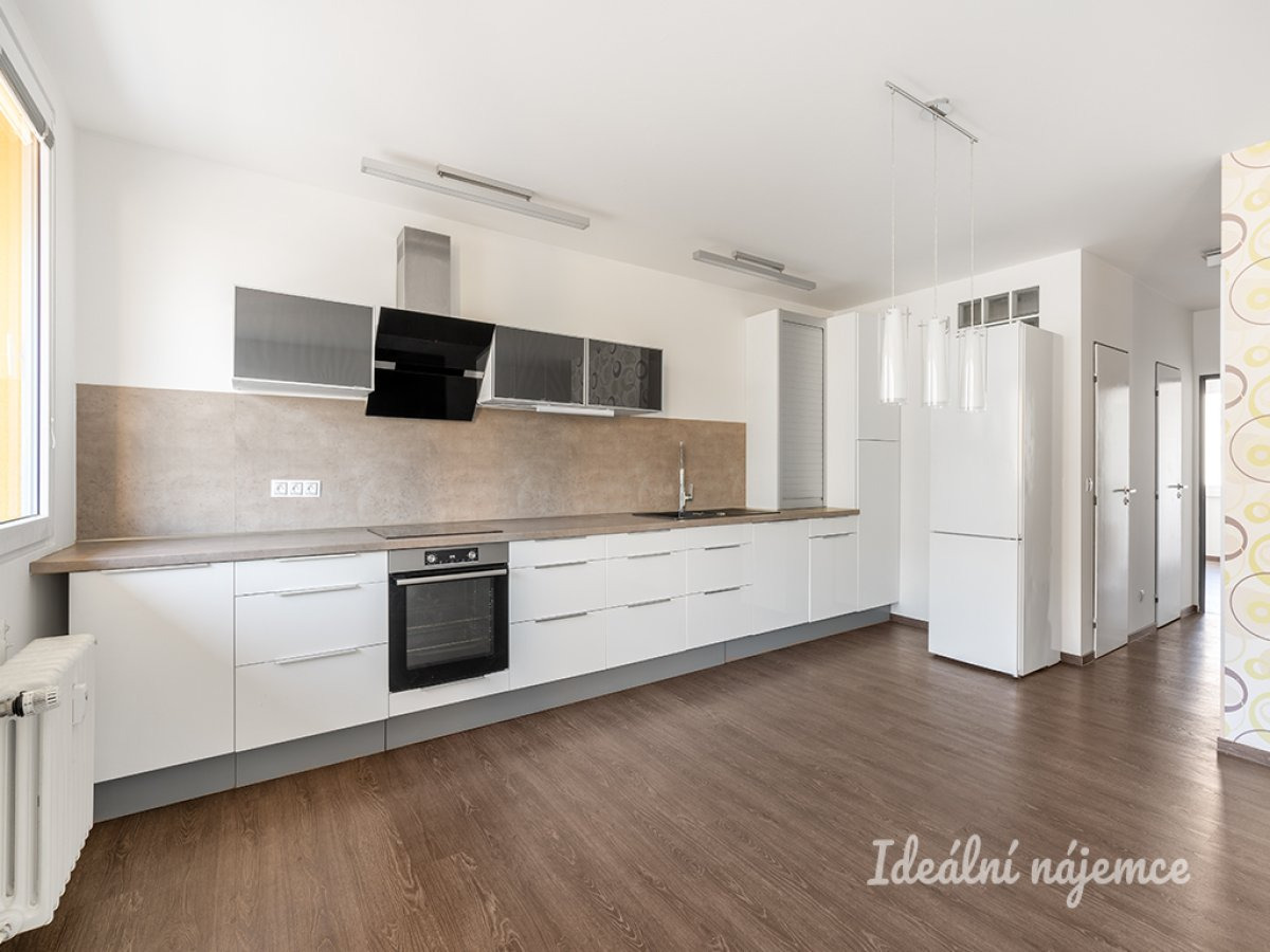 Pronájem bytu 3+kk, Boháčova, Háje, 26790 Kč/měs, 72 m2