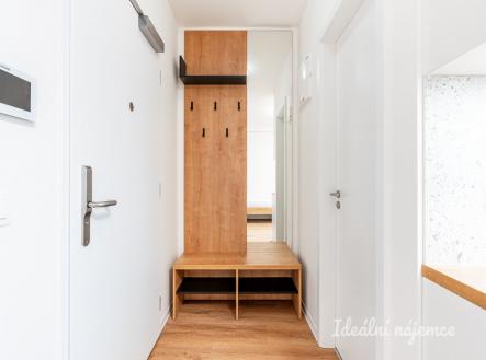 Pronájem bytu, 1+kk, 18 m²