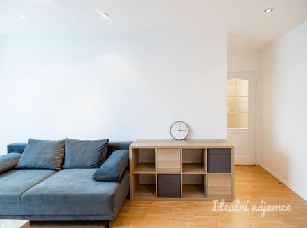 Pronájem bytu, 2+kk, 44 m²