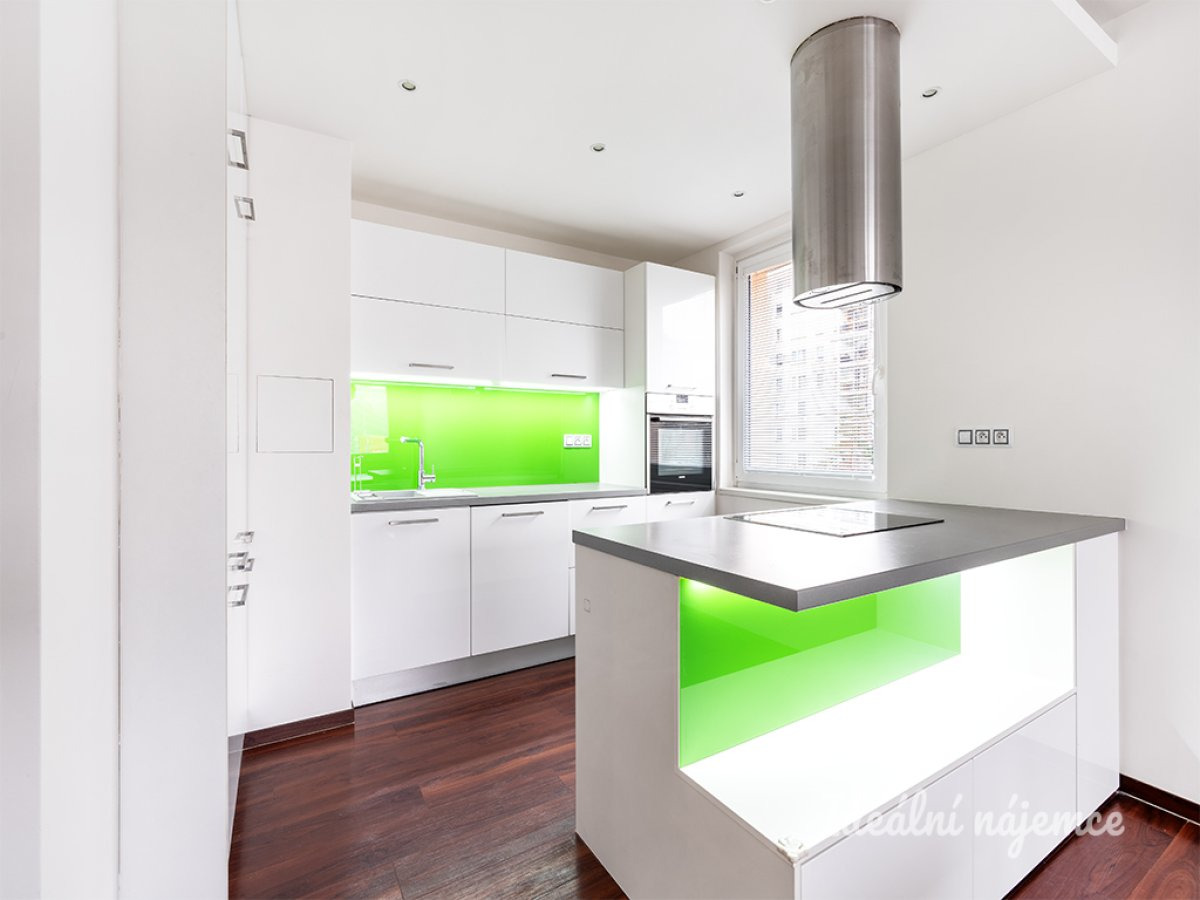 Pronájem bytu 2+kk, Lublinská, Troja, 25500 Kč/měs, 66 m2