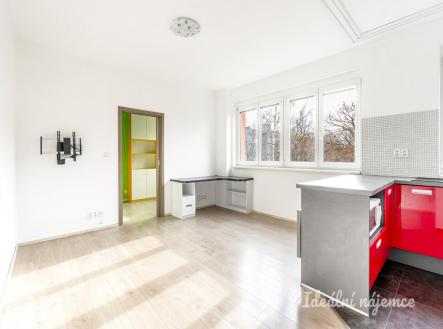 Pronájem bytu, 2+kk, 39 m²