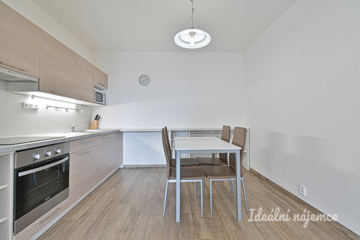 Pronájem bytu 2+kk, Svážná, Nový Lískovec, 17 400 Kč/měs, 47 m2