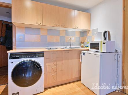 Pronájem bytu, 2+kk, 28 m²