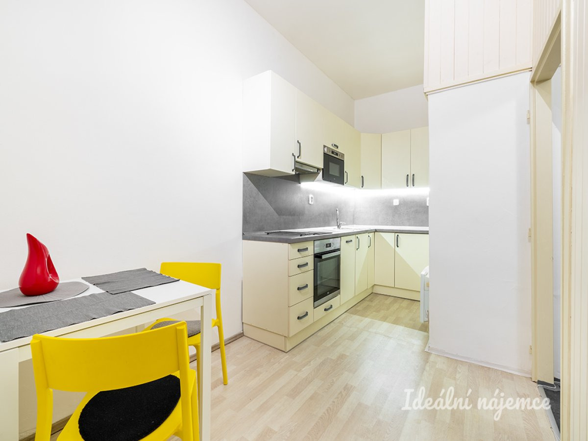 Podnájem bytu 1+1, Sevastopolská, Vršovice, 19.900 Kč/měs, 43 m2