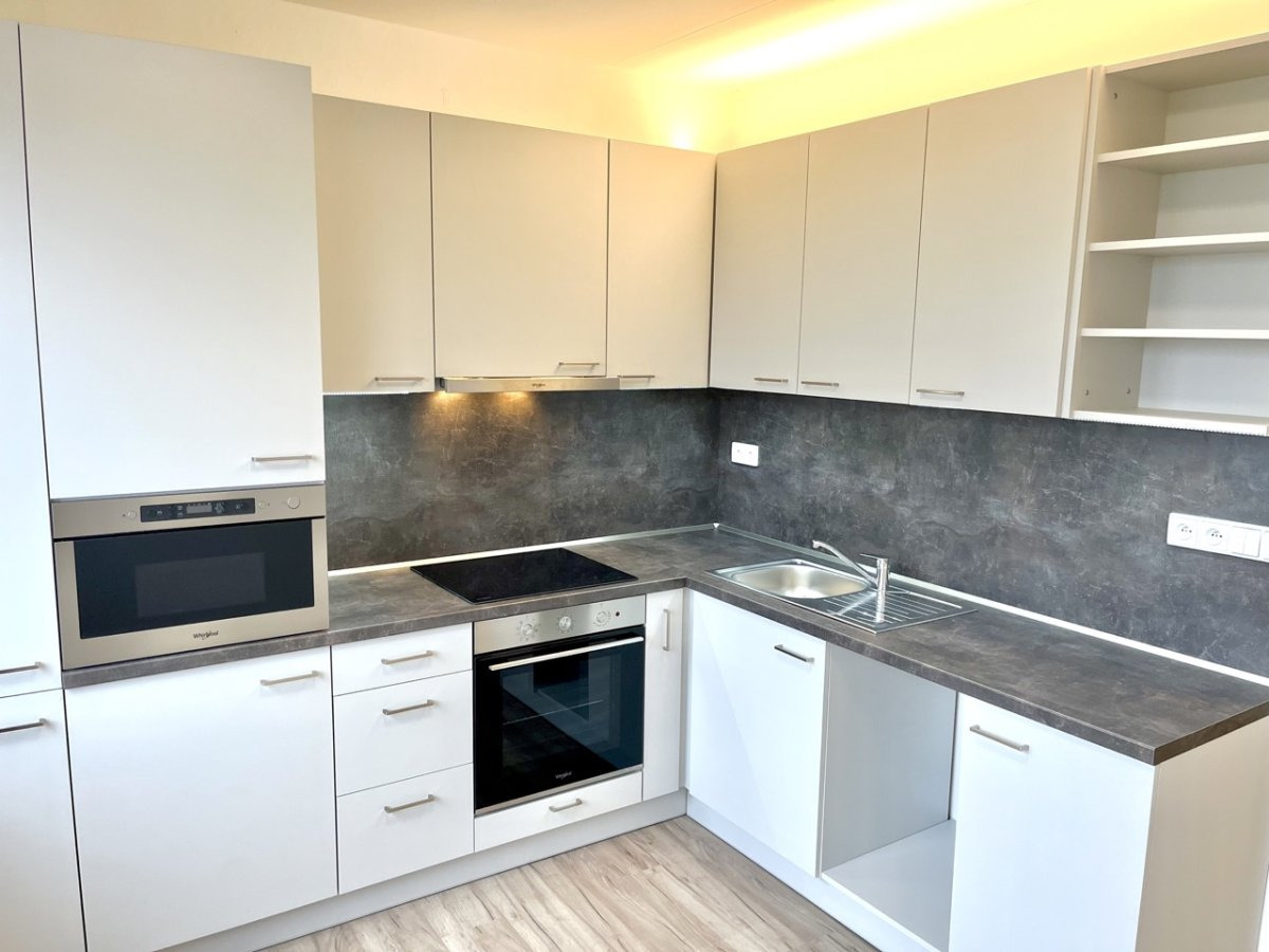 Pronájem bytu 1+1, Lýskova, Bystrc, 16000 Kč/měs, 40 m2