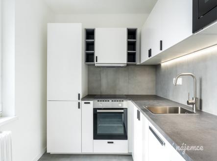 Pronájem bytu, 3+1, 66 m²