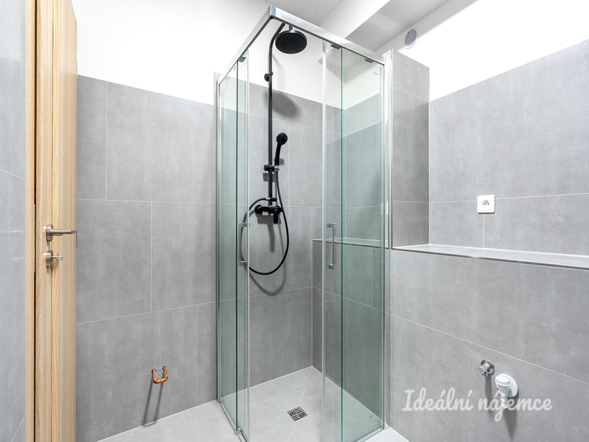 Pronájem bytu 3+kk, Šenovská, Ďáblice, 20 900 Kč/měs, 44 m2
