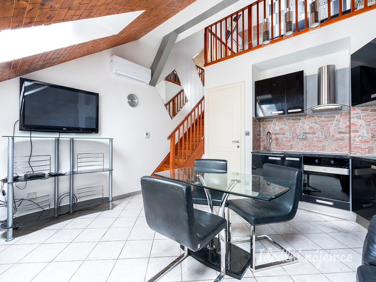 Pronájem bytu 2+kk, Sokolská, Nové Město, 23000 Kč/měs, 55 m2