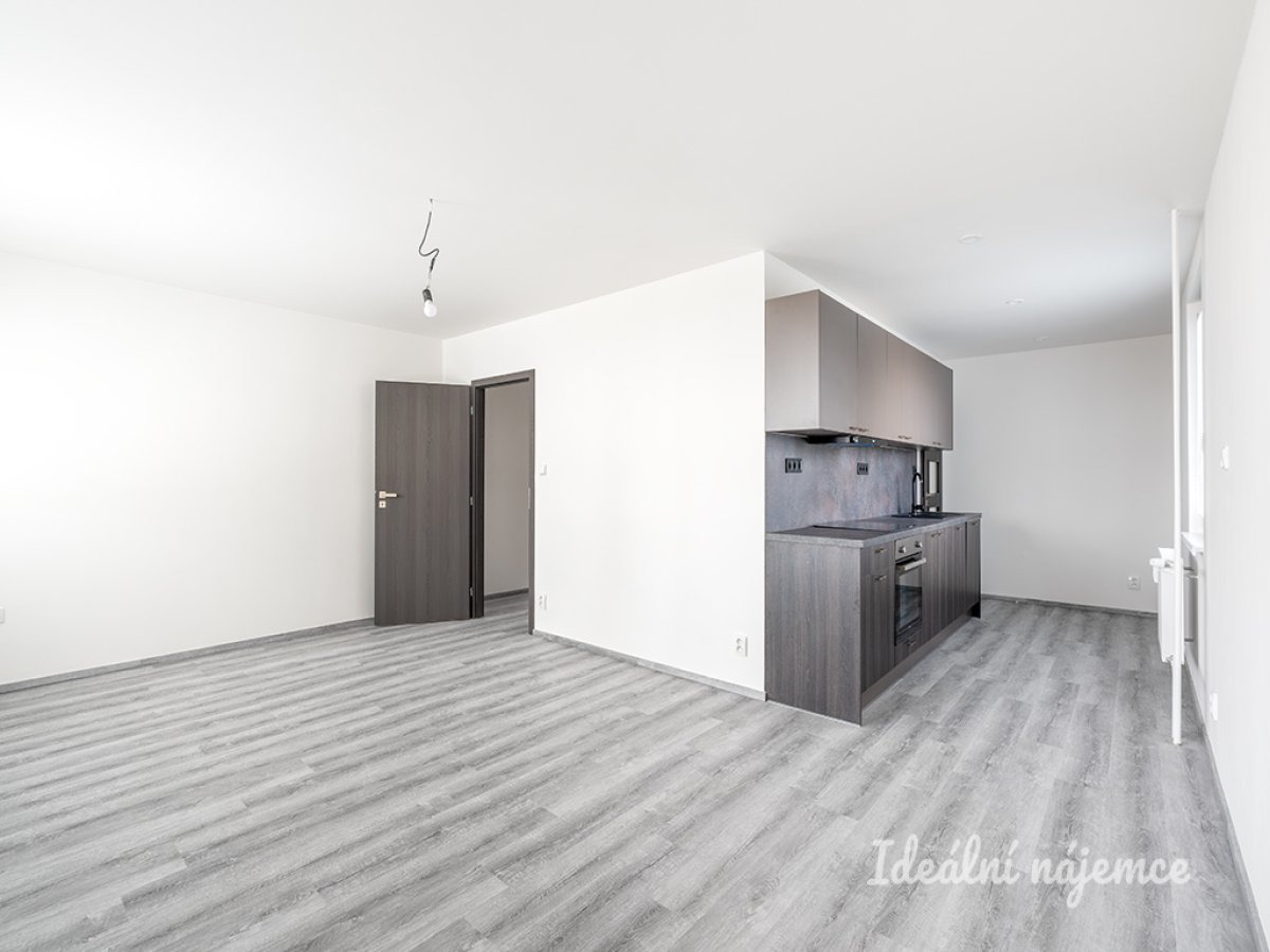 Pronájem bytu 3+kk, Štichova, Háje, 24900 Kč/měs, 78 m2