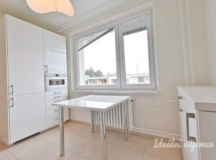 Pronájem bytu, 2+1, 54 m²